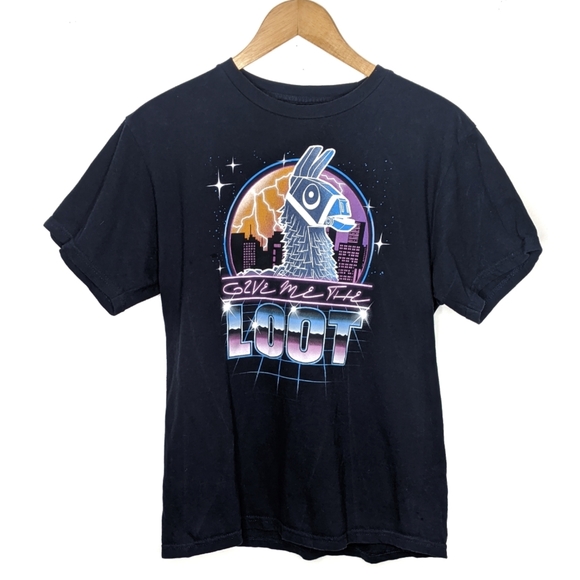 Fortnite kid's t shirt size 18/20 - Picture 1 of 3